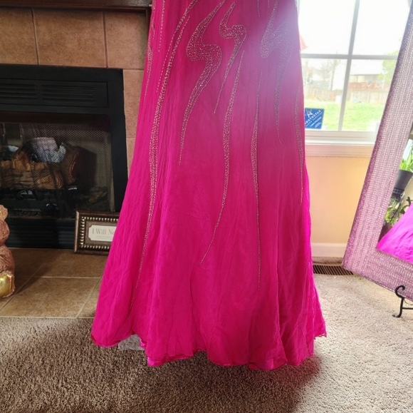 Prom gown - Picture 6 of 10